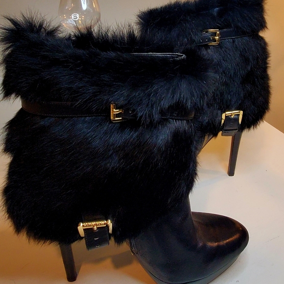 Michael Kors Shoes - Michael Kors Enna Booties w/Fur Cuff